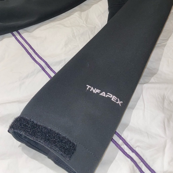 The North Face Jacket - Picture 7 of 8